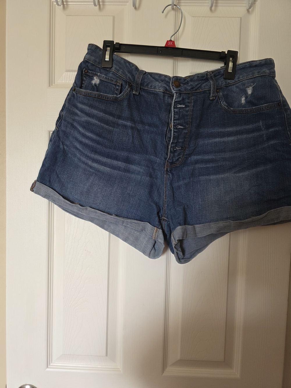High-Rise Rolled Hem Denim Shorts - Blue